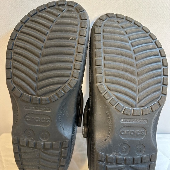Crocs Baya Unisex Size Men 9 Women 11 Classic Clogs Sandals Shoes Slippers Black main image 5